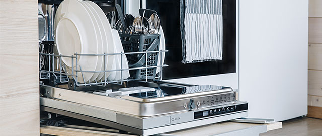 6 Types Of Commercial Dishwashers To Choose From