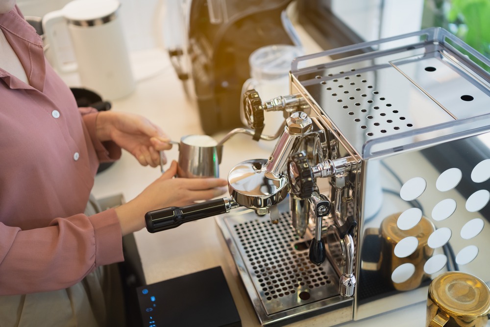 Breville Barista Pro Vs. Breville Barista Express: Which Suits Your Coffee Shop Best?